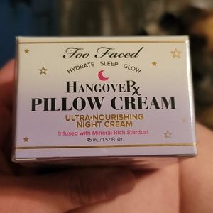 Too Faced Hangover Pillow Cream